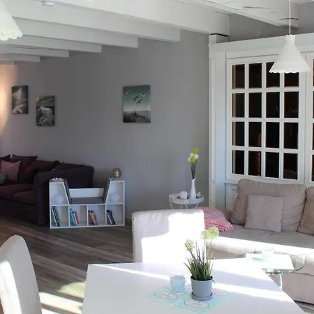 Pematra Ferienwohnung Kustenperle Lübeck